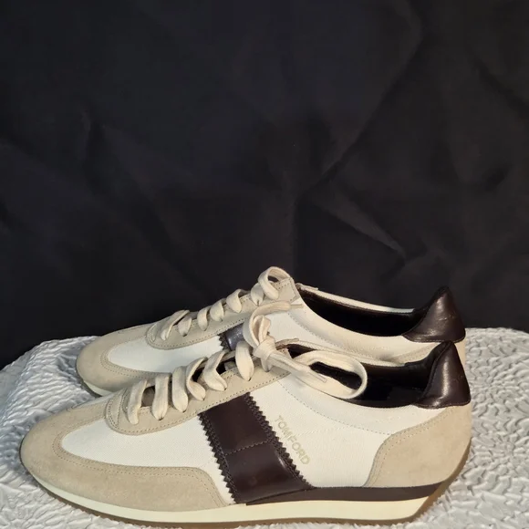 Authentic Tom Ford Retro Runner Sneakers crafted in Italy - Picture 4 of 13